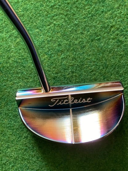 Scotty Cameron Studio Design No. 5 34 inches　Jade Bug color, superb, rare From Japan