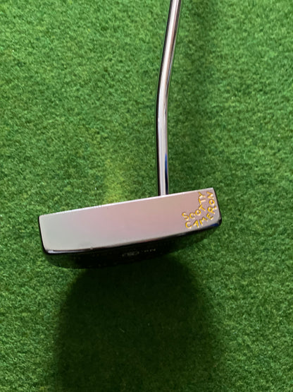 Scotty Cameron Studio Design No. 5 34 inches　Jade Bug color, superb, rare From Japan